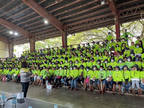 dole isabela|DOLE payouts P20.8M to 5,580 TUPAD beneficiaries .